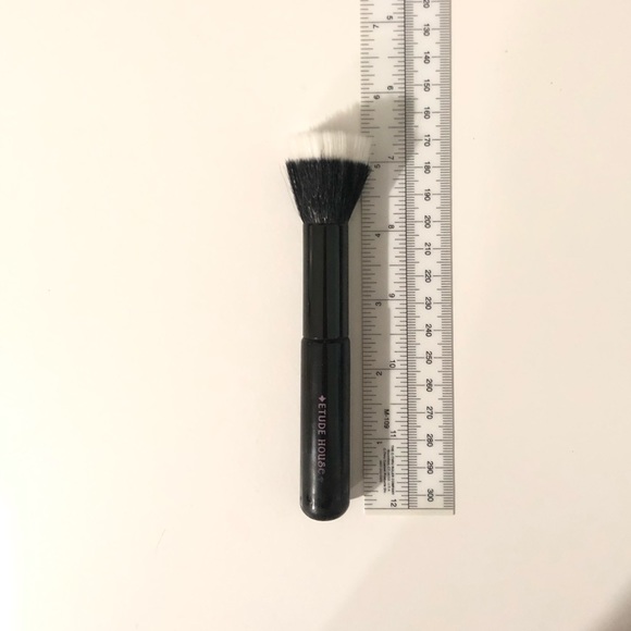 NWT New With Tag Étude House duo fiber brush - Picture 7 of 7